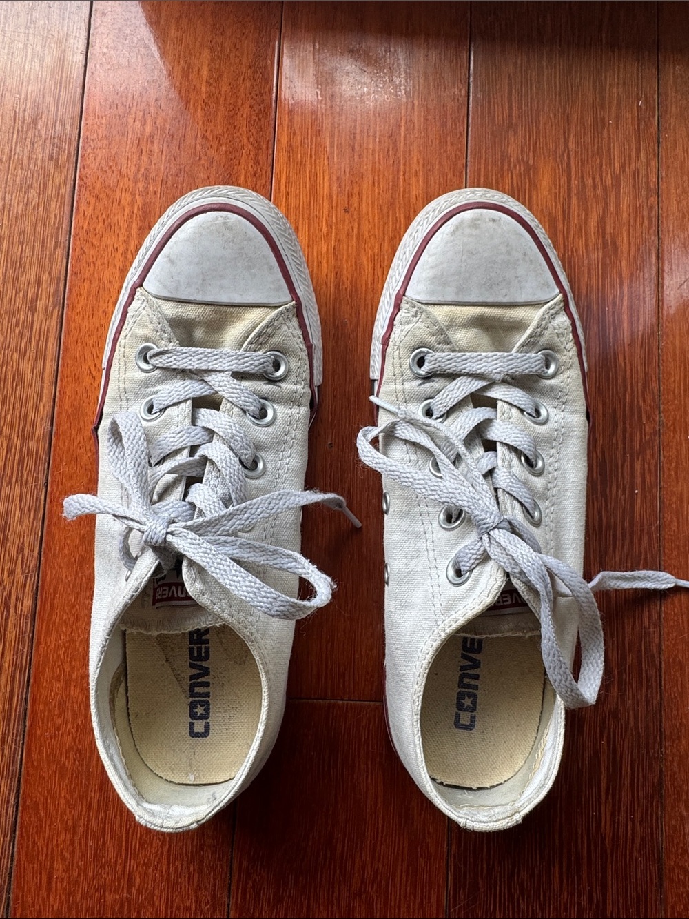 Converse Low Top Canvas White Sneakers in Off-White with Red Trim